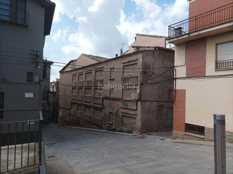 Foto 955ce002-b6f6-4a8c-8158-f010a04f264b. Edificio en Cardona