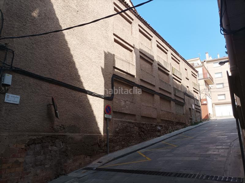 Foto bc0111c5-a5e8-47b5-8b1d-e4d4ff28f66e. Edificio en Cardona