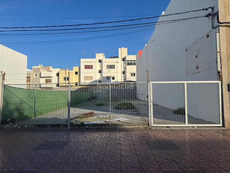 Foto 5b5d313c-c4d3-40bd-ab89-210f6b067790. Terreny residencial a avenida de canarias 424 a Vecindario - El Doctoral - Cruce de Sardina Santa Lucía de Tirajana