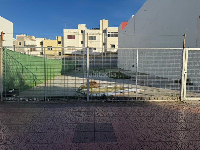 Foto 74de1f1e-3de6-49f9-a1df-3727dcb37e0e. Terreny residencial a avenida de canarias 424 a Vecindario - El Doctoral - Cruce de Sardina Santa Lucía de Tirajana