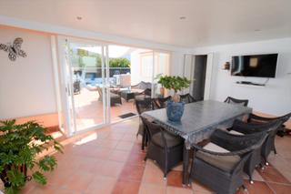 Chalet dans Carrer dels pins 22. Chalet en can pastilla