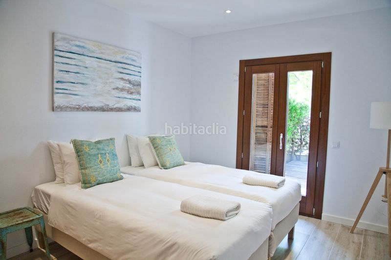 Foto 9d3c0107-979e-4135-ac13-f5a40569a554. Casa aparellada amb xemeneia calefacció aparcament piscina a Palma de Mallorca