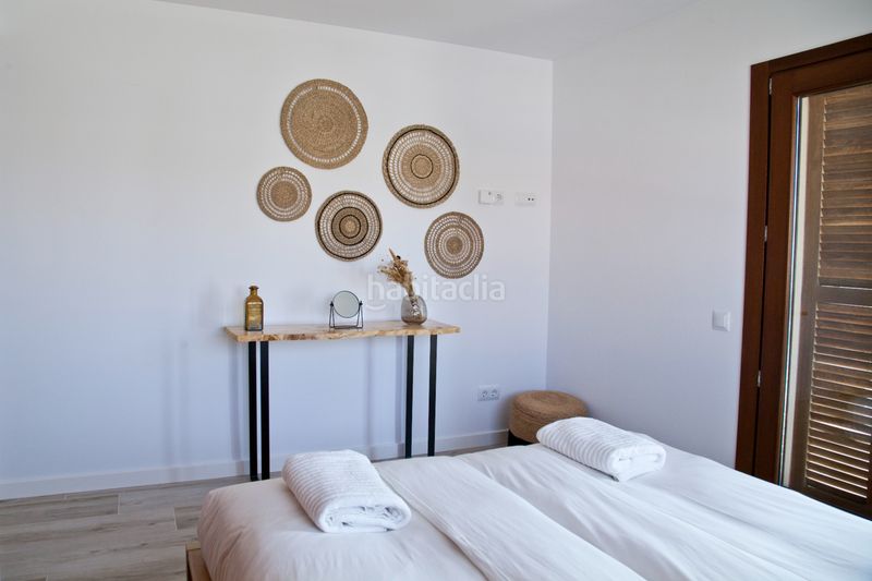 Foto ad669a8d-57b2-44f7-a8c9-12dd81549a25. Casa aparellada amb xemeneia calefacció aparcament piscina a Palma de Mallorca