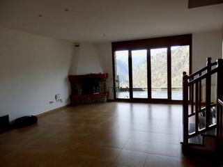 Casa a Escaldes-Engordany. Casa adosada en venta en engolasters.