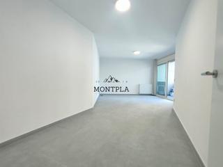 Lloguer Pis a Centro. Piso amplio y céntrico en alquiler en andorra la vella zona roto