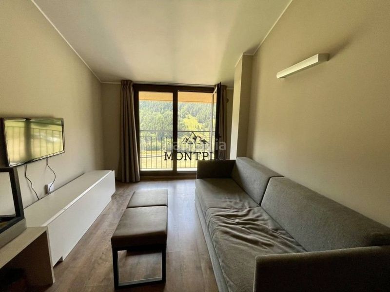 Foto 86025da6-e55b-46bd-a2b6-2132d7025cca. Lloguer pis amb calefacció aparcament a Soldeu-Incles Canillo