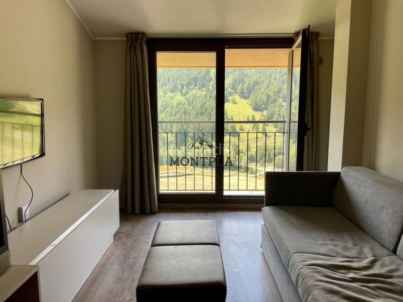 Foto a0bd3f11-13fd-4735-ab40-cdb087d64ee3. Rent flat with heating parking in Soldeu-Incles Canillo