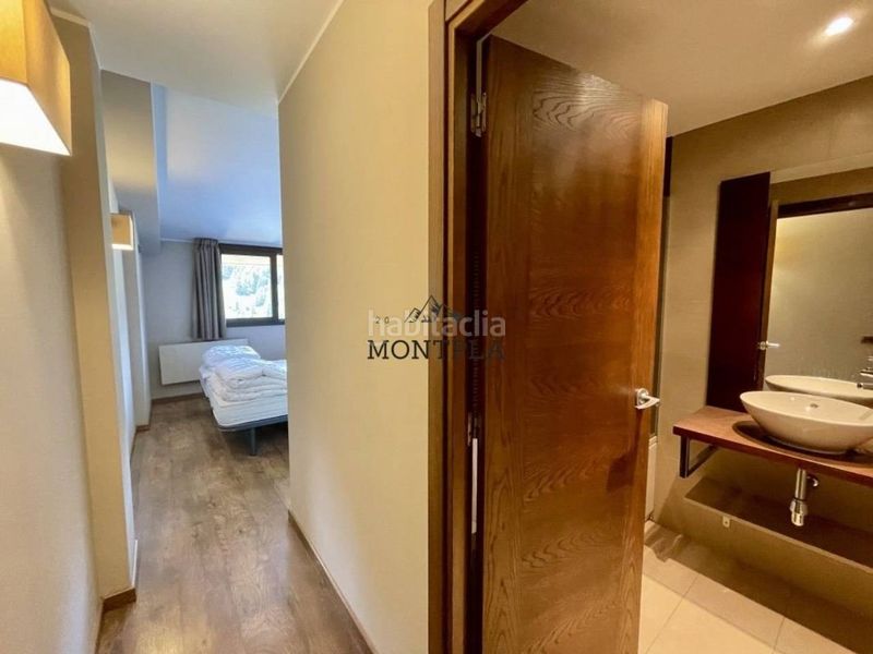Foto b82663b1-6fa2-450e-957d-668901726a07. Rent flat with heating parking in Soldeu-Incles Canillo