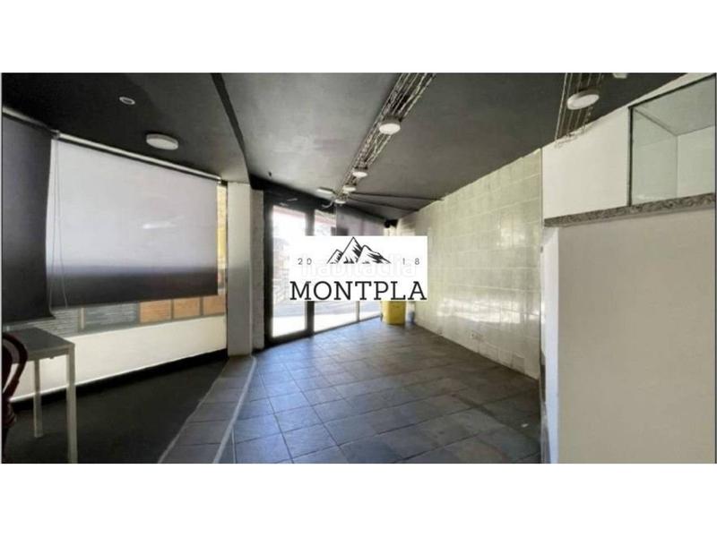 Foto 56158c00-8a20-4186-a25a-24b6eb37b1ad. Local commercial dans Pas de La Casa Encamp