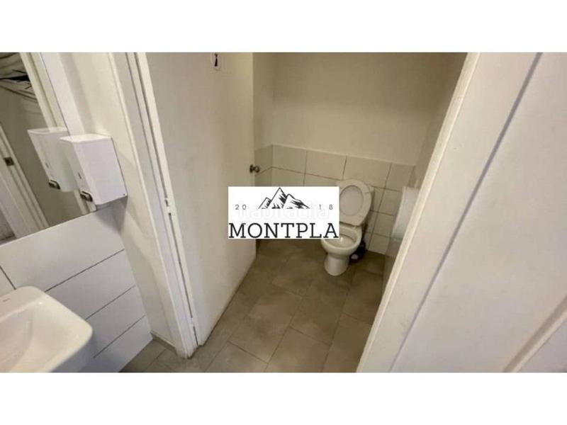 Foto e08ad258-b071-475e-bec7-ca9630a3129a. Local commercial dans Pas de La Casa Encamp