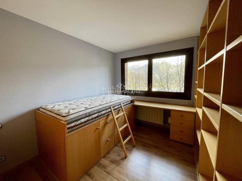 Foto 9963aab3-3bb2-4580-ab55-76c0f1c80c21. Duplex avec chauffage parking dans Sispony La Massana