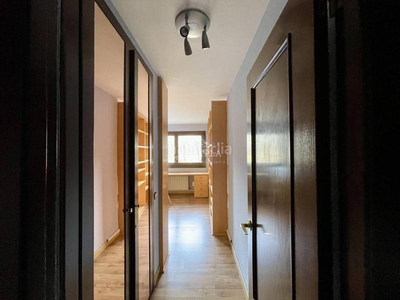 Foto b4a13b9b-41cf-4e58-a8b2-99595d713086. Duplex avec chauffage parking dans Sispony La Massana