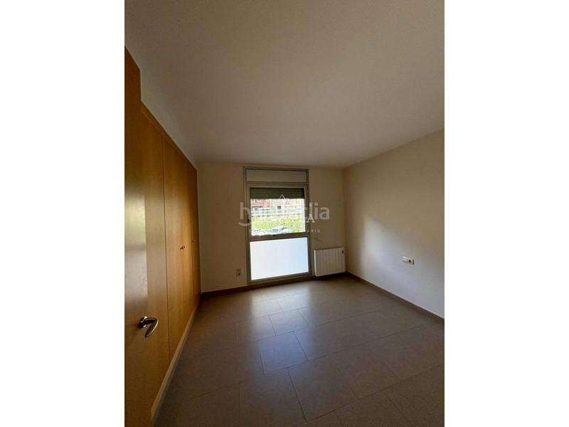 Foto b91768d1-e955-41a0-bb6e-345f8aa235fc. Pis amb calefacció aparcament a Els Vilars d´Engordany Escaldes-Engordany