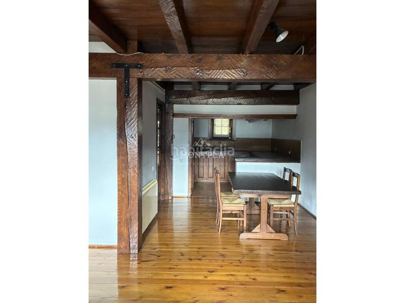 Foto c200b9bd-bfea-415e-a1c0-a063fc9f00bb. Casa aparellada amb aparcament a Ordino-ansalonga-sornás Ordino