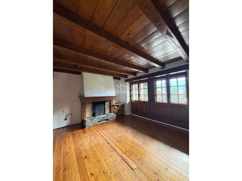 Foto f1851dd6-3702-4a41-b5bb-a5d87b4baef9. Casa aparellada amb aparcament a Ordino-ansalonga-sornás Ordino