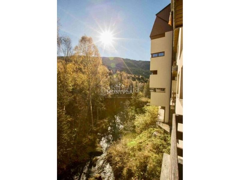 Foto 7cb9c267-f6a6-4b3a-b9b7-8d24f3368c5d. Pis amb calefacció aparcament a Soldeu-Incles Canillo