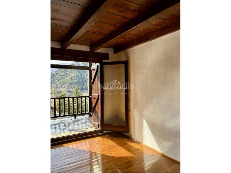 Foto 52ba206f-7ce0-434f-9c9e-8b11ec8a8210. Casa adossada amb calefacció a Ordino-ansalonga-sornás Ordino