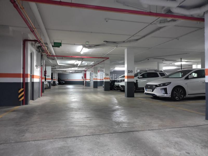 Foto 19b83160-afbf-4ddf-a0fb-54b4fedf89ea. Aparcament cotxe a carrer germàns margalló 5 a Chilches