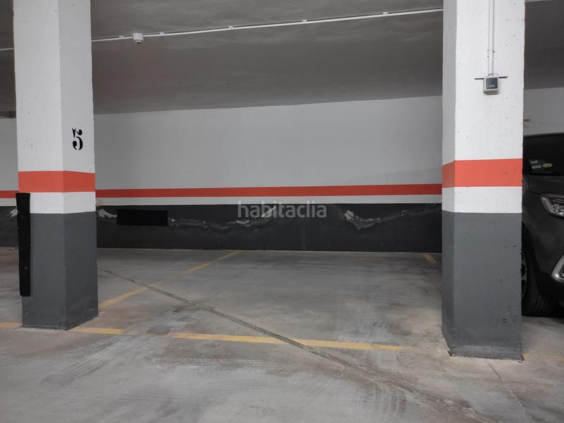 Foto 333059ae-7855-4dac-9181-d971d30a63a0. Aparcament cotxe a carrer germàns margalló 5 a Chilches