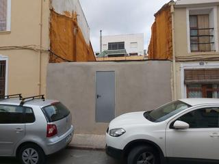 Terreny residencial a Carrer de guzmán el bueno 132. Suelo urbano residencial en guzman el bueno