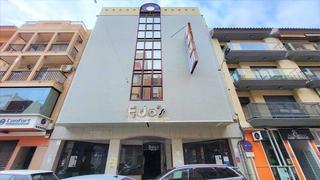 Local Comercial  Carrer benigafull. Local comercial situado en planta baja e interior del edificio r