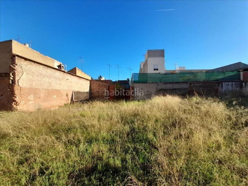 Foto 2093a2aa-2f93-40cd-b2c4-7c1b8094bf47. Terrain résidentiel dans carrer santa quitèria 59 dans Villarreal / Vila - real