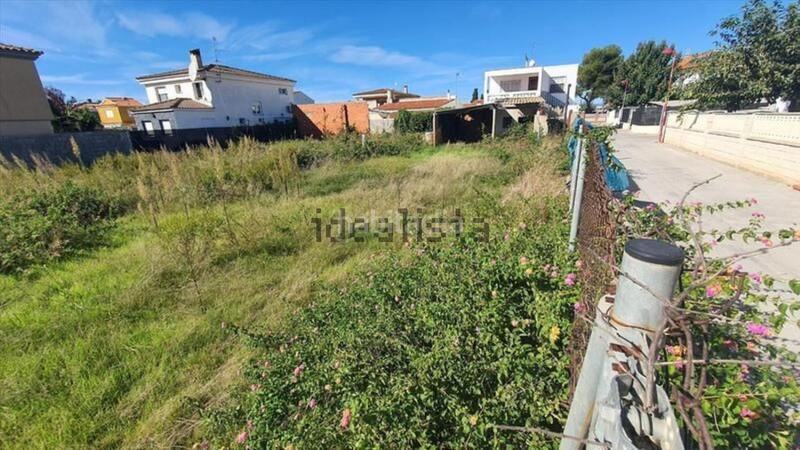 Foto bdfe52cc-6be3-4103-9ba1-dbf09d6fb1ba. Terreno residenziale in carrer antoni gaudí 6 in Playa Burriana