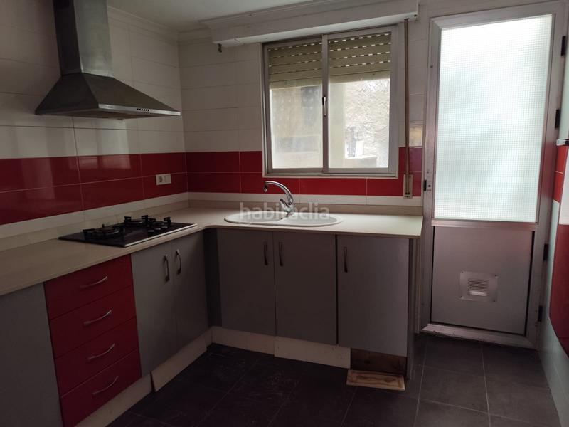 Foto d08db9f4-de85-4568-a0d2-2f1f406370ef. Casa adosada venta casa adosada esquinera a dos calles 4 dormitorios 1 baño en Artana