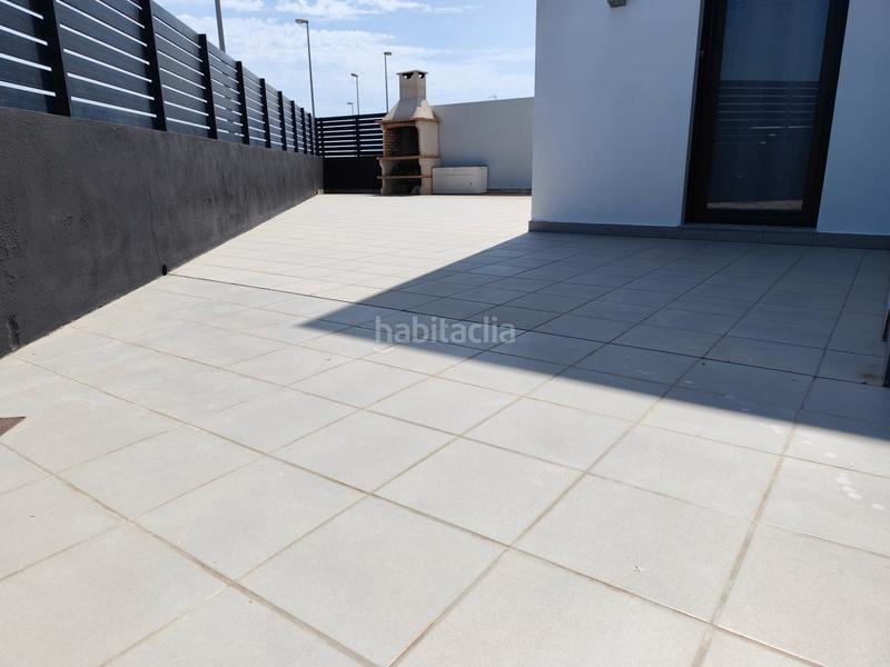 Foto 1574b2ee-452e-4a90-93b2-ba9a42614b4f. Casa pareada venta de casa adosada ubicada en una parcela urbana de 205 metros cuadrados en Villavieja