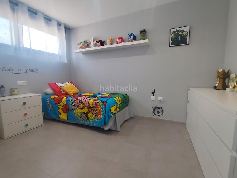 Foto 39b1c475-d055-490a-b97d-beb9937ab8cc. Casa pareada venta de casa adosada ubicada en una parcela urbana de 205 metros cuadrados en Villavieja
