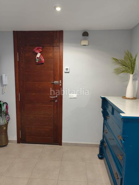 Foto c7f3b12c-9fbb-49b1-b89a-49c8333a7088. Casa pareada venta de casa adosada ubicada en una parcela urbana de 205 metros cuadrados en Villavieja