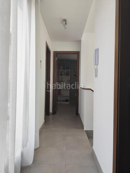 Foto d7b3c772-196c-44d0-980d-6aacbcf53fb6. Casa pareada venta de casa adosada ubicada en una parcela urbana de 205 metros cuadrados en Villavieja