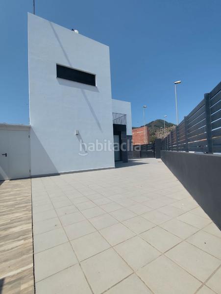 Foto db5b2705-1c2c-4c08-8454-481a801f79a7. Casa pareada venta de casa adosada ubicada en una parcela urbana de 205 metros cuadrados en Villavieja