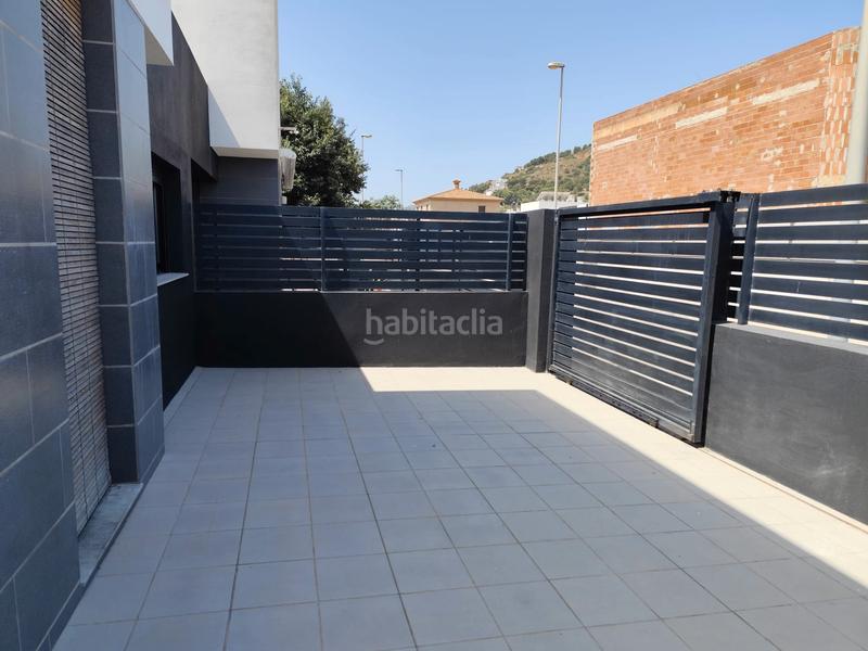 Foto f5f751e1-158b-42b2-a701-1bba280b2248. Casa pareada venta de casa adosada ubicada en una parcela urbana de 205 metros cuadrados en Villavieja