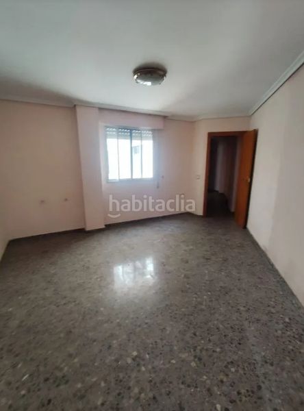 Foto 9f030737-04c9-43be-b42e-42cb27b21857. Pis a avinguda diagonal 15 a Nules