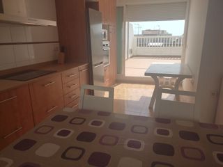 Ático  Calle casablanca. Ático con 3 habitaciones con ascensor
