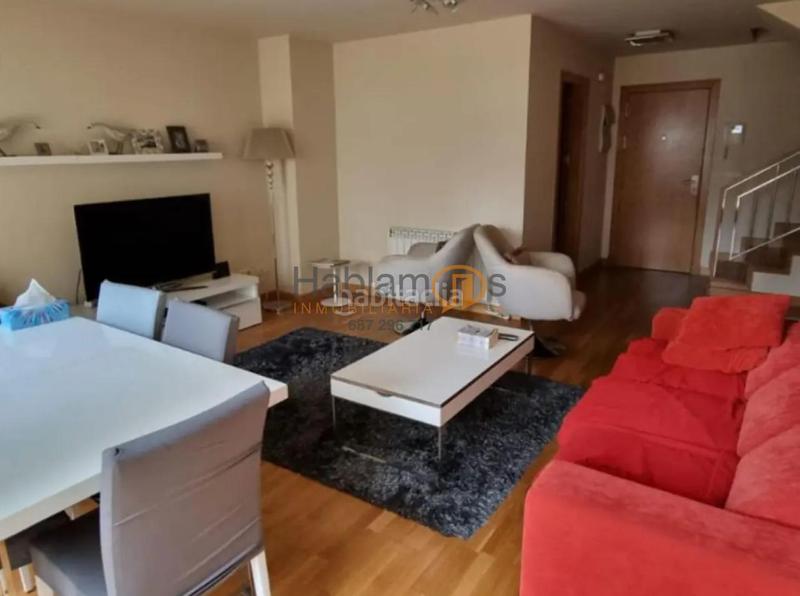 Foto 5e3283c8-d7c9-4657-b77f-e78f42d3830c. Duplex avec chauffage parking piscine dans Sanxenxo pueblo Sanxenxo