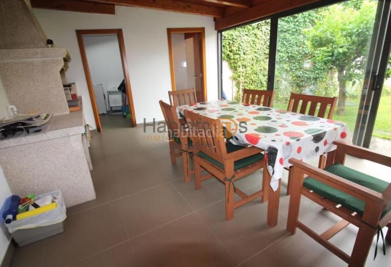 Foto 0bf3ac3a-5226-4c9e-85a5-cd701a925664. Chalet en Noalla Sanxenxo
