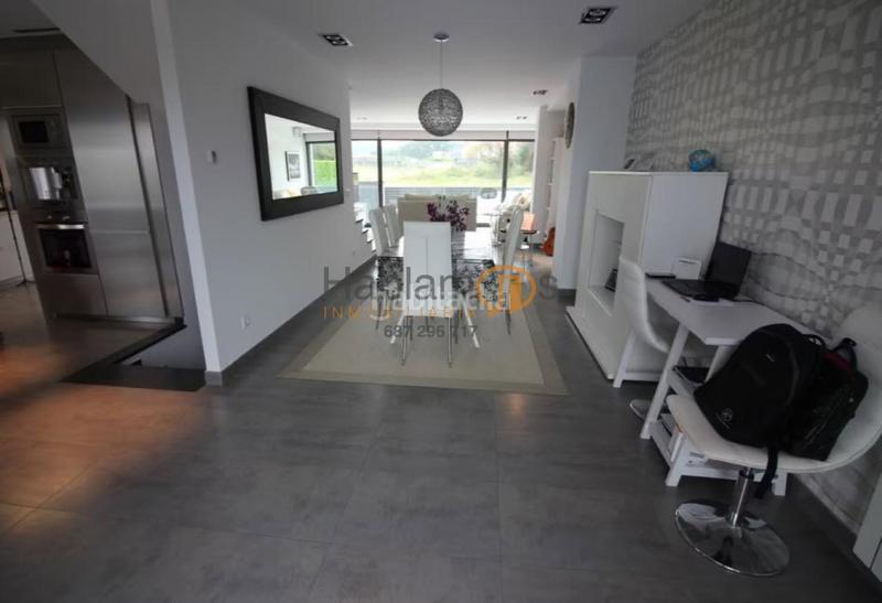 Foto 833fbe78-2a5f-466e-a836-e37293bd4296. Chalet en Noalla Sanxenxo