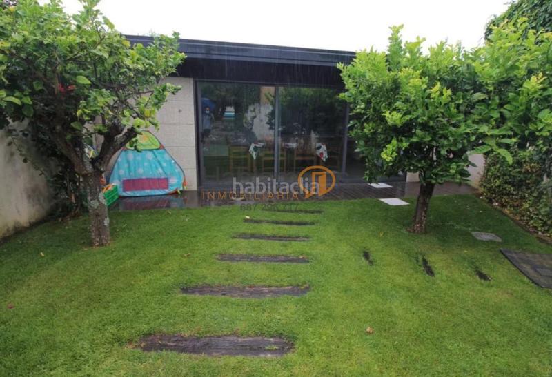 Foto 887ee793-6bb8-46a8-9eaa-5d184dbed4bf. Chalet en Noalla Sanxenxo