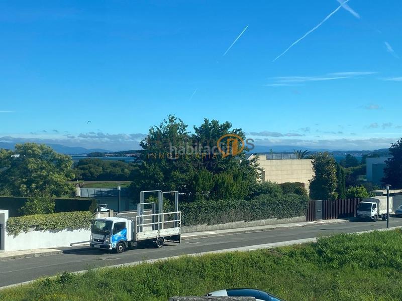 Foto 159298c1-6c3d-4e8a-b399-8b9b0b44ed12. Chalet en Vilalonga Sanxenxo