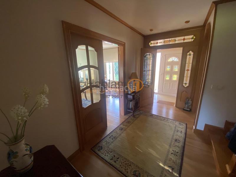 Foto f6215fda-b940-470b-b979-f25858e3d6ee. Chalet en Illa de Arousa (A)