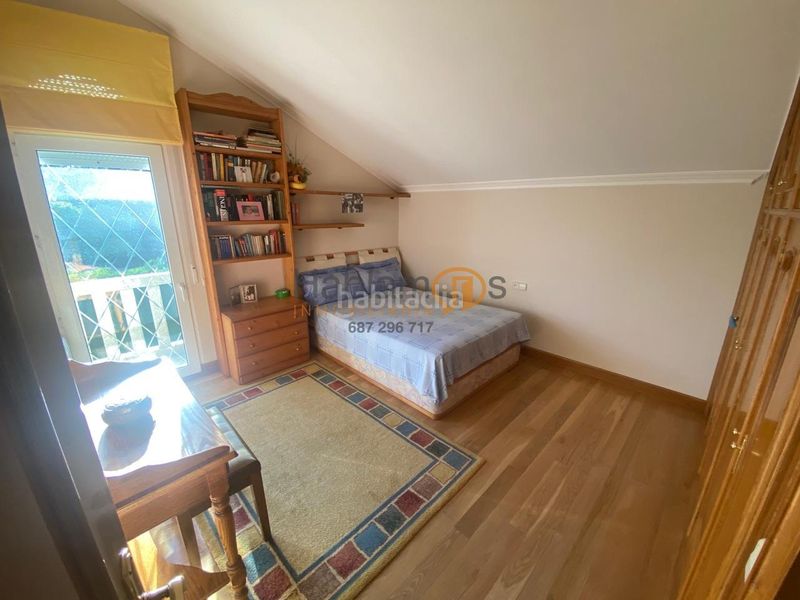 Foto 472bcce9-0acf-44a2-97e1-f95cfbe4b697. Chalet avec chauffage parking dans Illa de Arousa (A)