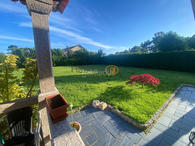 Foto 6a59106f-0f88-4e23-a6b8-5004119cdbd7. Chalet avec chauffage parking dans Illa de Arousa (A)