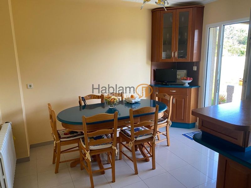 Foto d933614b-bb8e-4e8e-8f22-66b0d09b0000. Chalet avec chauffage parking dans Illa de Arousa (A)