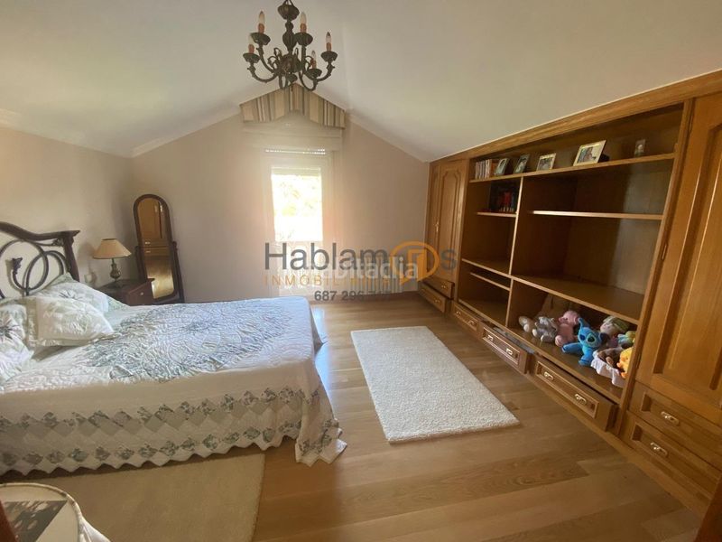 Foto ee65bdd5-cdbb-43eb-8134-d3ed5f6280be. Chalet avec chauffage parking dans Illa de Arousa (A)