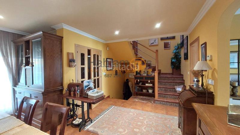 Foto 394397d3-cfda-4576-93ce-57a37fa4ec75. Casa adosada en Sanxenxo pueblo Sanxenxo
