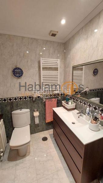 Foto dcb9534e-3b1a-4293-ab30-ab5d7430e245. Semi detached house with parking pool in Sanxenxo pueblo Sanxenxo