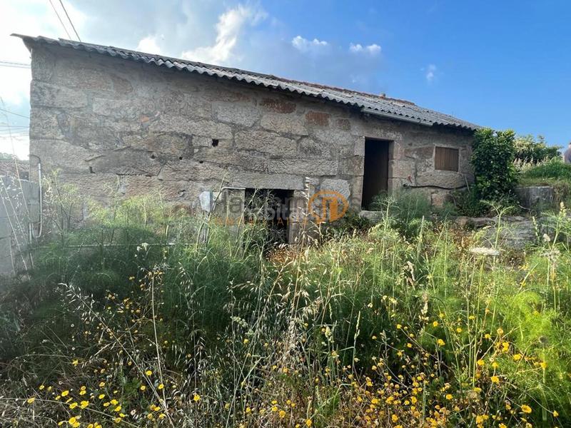 Foto 959bcfef-ce13-4616-9056-707215a77167. Bauernhof mit parking in Poio