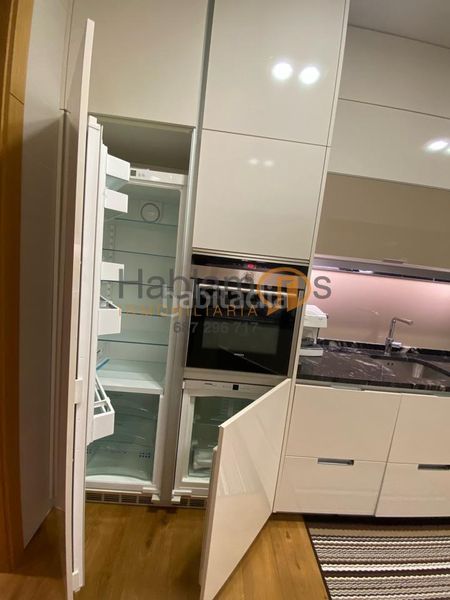 Foto 6ecbd282-bab8-4c0b-afdb-3b67548997cb. Flat with parking in Centro Ourense